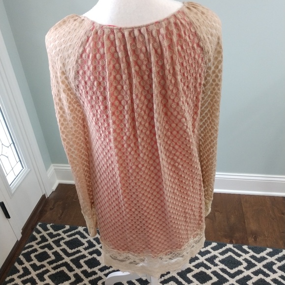 Umgee long Sleeve - Picture 2 of 3